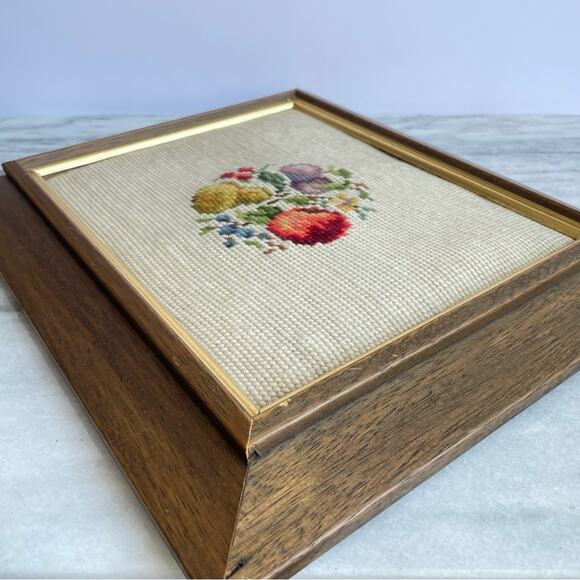Vintage | Handcrafted Needlepoint Crewel Embroidery 1970s Boho Fruit Art Artisan - Picture 3 of 7